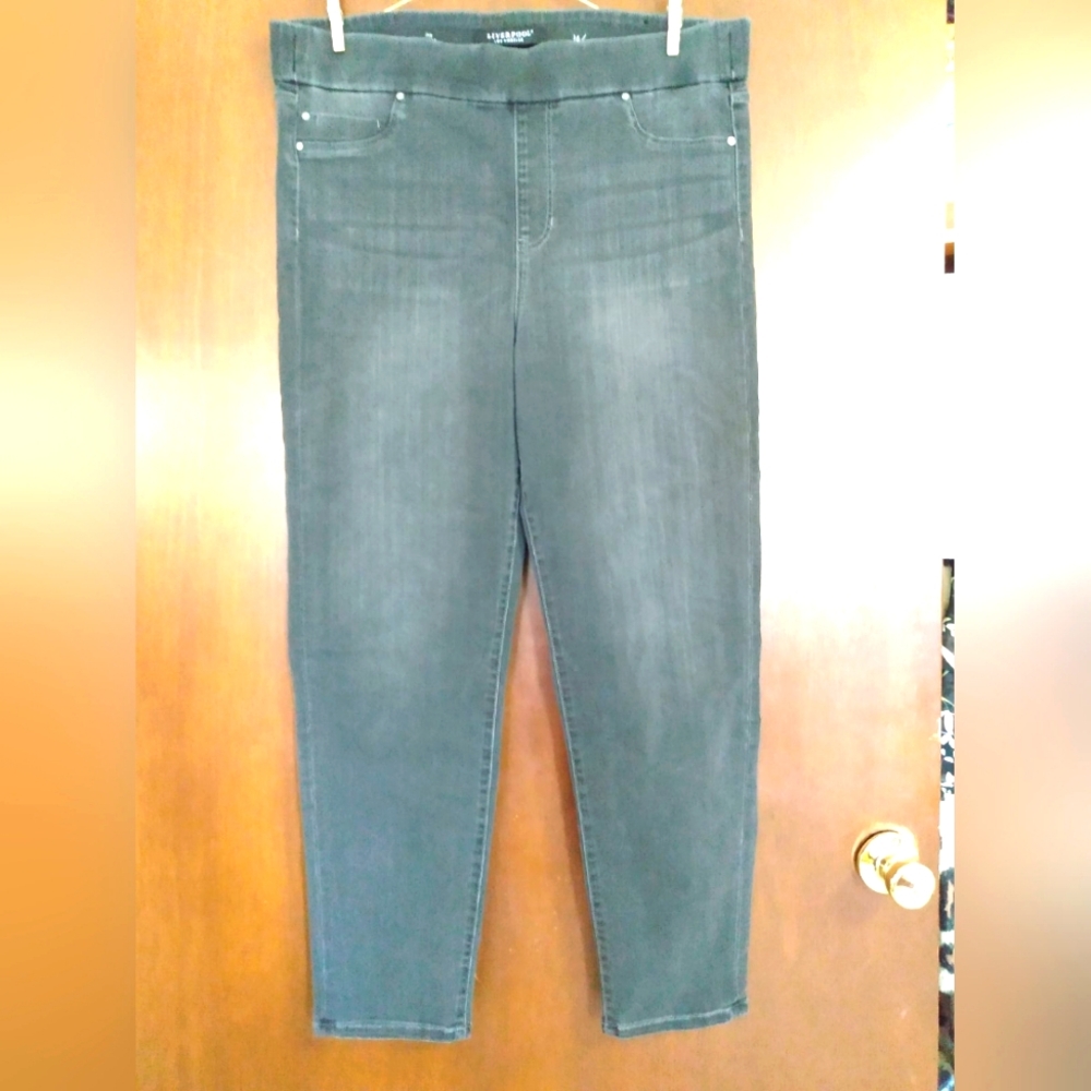 Liverpool Pull-On Jean Size 16 Black